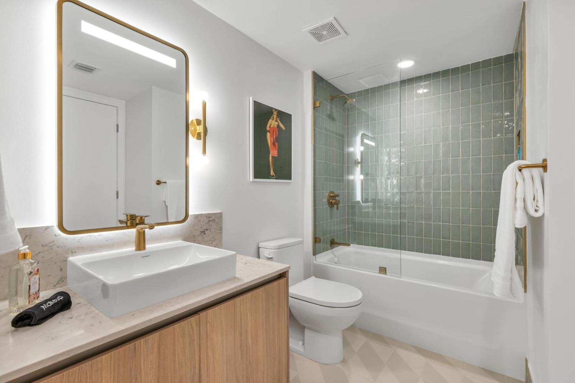 Modern 1Br Apartment With Breathtaking Views Heart Of Downtown Miami Exterior foto